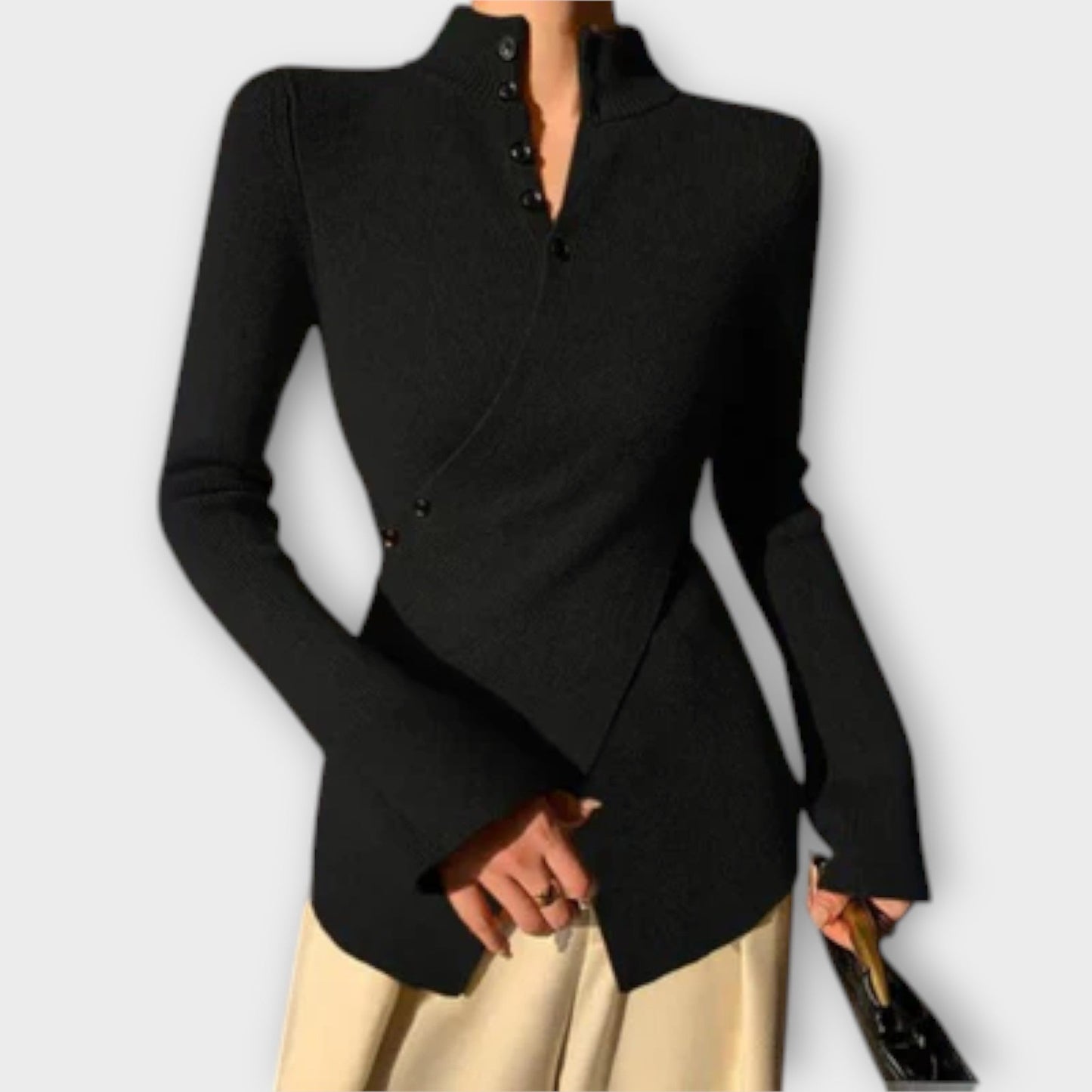 Elegantní pletený svetr z bavlny